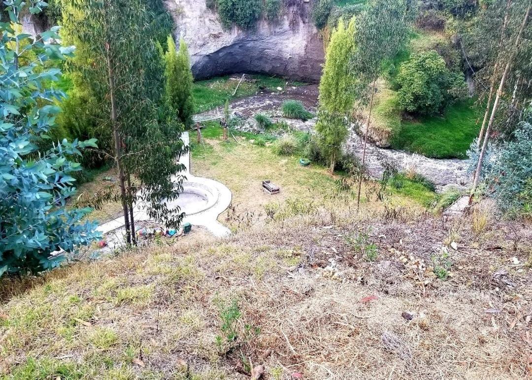 Hosteria La Gaviota Bed & Breakfast Riobamba Exterior photo